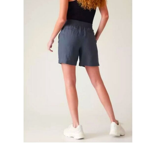Athleta Voyager Linen Short, Size 8, Granite Blue, NWT - Picture 3 of 10